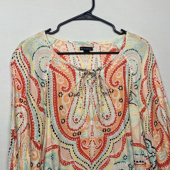 New directions blouse - Picture 2 of 8